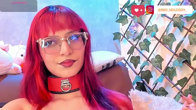 Snapshot of RedMeloddy chatting on February 2026 09:08:02 PM RedMeloddy online show from February 2026 09:08:02 PM