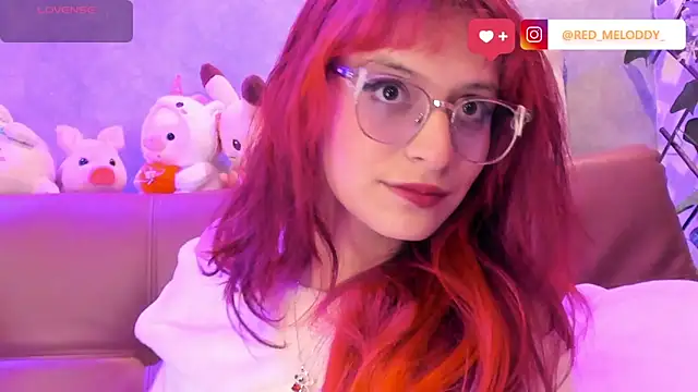 Snapshot of RedMeloddy chatting on February 2026 04:39:02 AM RedMeloddy online show from February 2026 04:39:02 AM