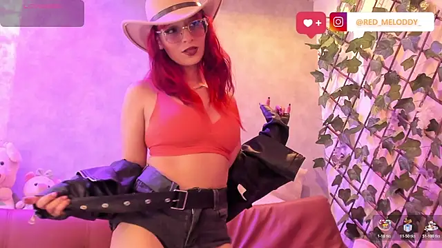 Snapshot of RedMeloddy chatting on February 2026 09:22:01 PM RedMeloddy online show from February 2026 09:22:01 PM