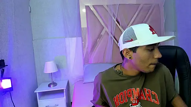 Annyeli online show from January 2025 11:43:01 PM