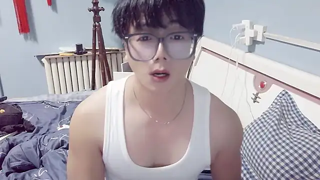 handsome1069 online show from October 2025 02:02:01 PM