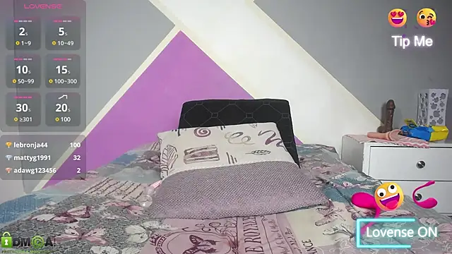 karla charloby online show from March 2025 05:06:02 PM