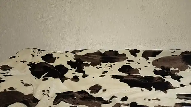 Snapshot of Zgodanilep chatting on January 2026 04:18:01 AM Zgodanilep online show from January 2026 04:18:01 AM