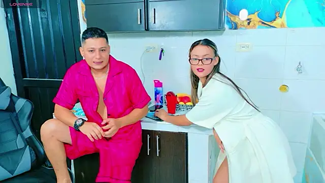 ValentinaAndTerry online show from November 2025 03:58:01 PM