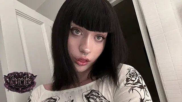 Snapshot of Vailyreb_ chatting on July 2026 10:43:01 AM Vailyreb online show from July 2026 10:43:01 AM
