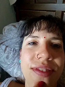 Lyrass online show from December 2025 09:15:01 AM