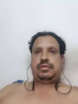 Raj1043 online show from January 2025 08:48:02 PM