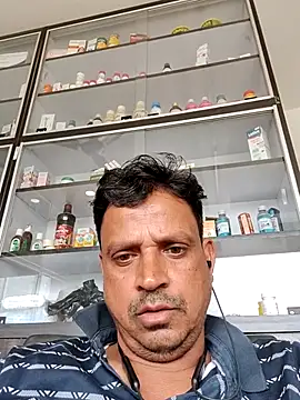 Snapshot of Raj1043 chatting on May 2026 06:32:01 AM Raj1043 online show from May 2026 06:32:01 AM