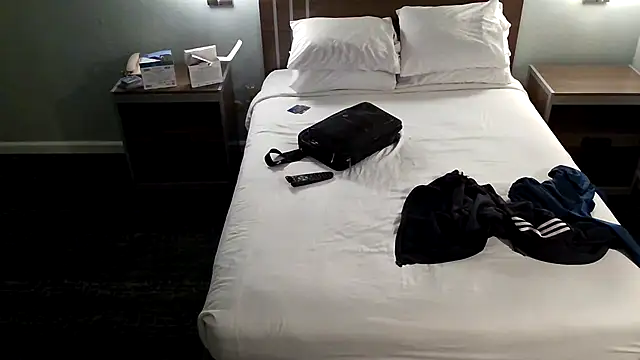 EatMyCake831 online show from December 2024 06:01:02 AM