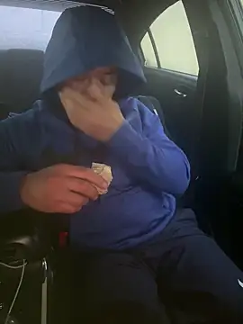 EatMyCake831 online show from December 2024 08:21:02 PM