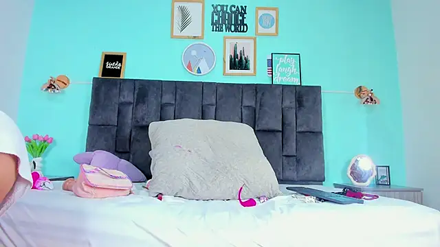 DulceAurora   online show from February 2025 05:14:02 AM