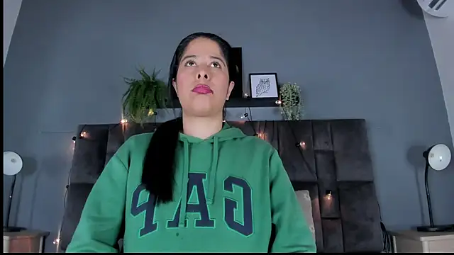 DulceAurora   online show from March 2026 02:49:01 AM