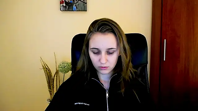  Nicole new online show from January 2025 04:13:01 PM