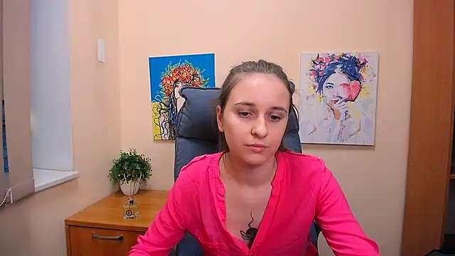  Nicole new online show from February 2025 12:47:02 PM