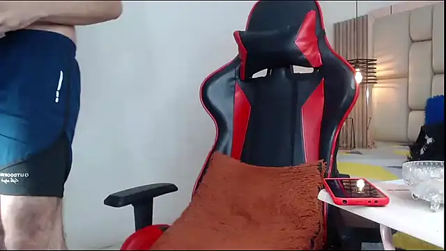 MurdockH online show from December 2024 07:55:01 AM