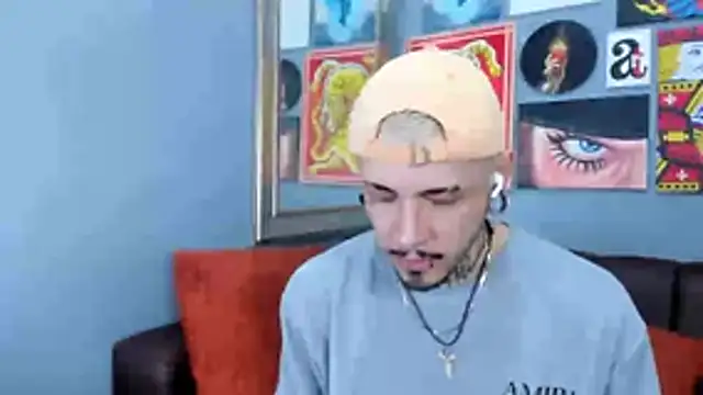 Snapshot of MurdockH chatting on February 2026 08:13:02 PM MurdockH online show from February 2026 08:13:02 PM