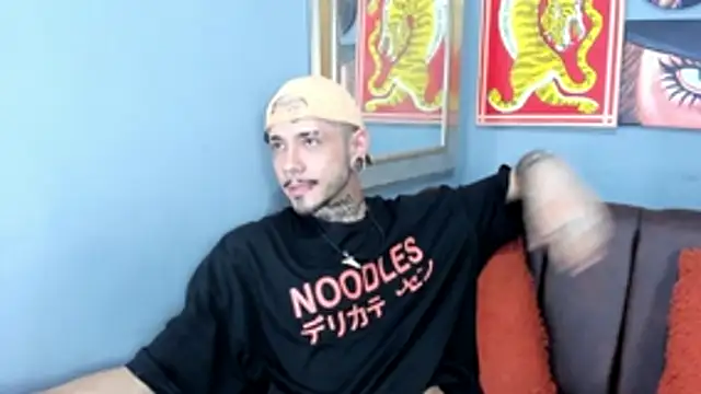 Snapshot of MurdockH chatting on February 2026 01:20:01 AM MurdockH online show from February 2026 01:20:01 AM