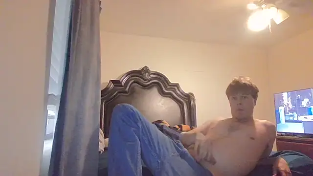 Snapshot of subslutroyalz chatting on July 2026 01:59:02 AM subslutroyalz online show from July 2026 01:59:02 AM