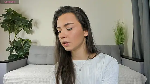 Snapshot of NicoleLuv chatting on December 2024 01:12:01 PM NicoleLuv online show from December 2024 01:12:01 PM