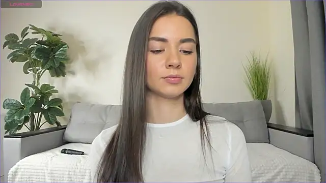 Snapshot of NicoleLuv chatting on January 2025 04:14:02 PM NicoleLuv online show from January 2025 04:14:02 PM