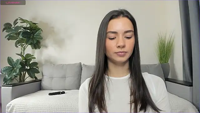 Snapshot of NicoleLuv chatting on January 2025 01:11:01 PM NicoleLuv online show from January 2025 01:11:01 PM