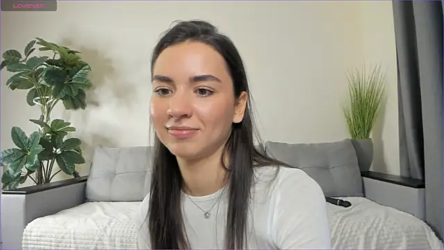 Snapshot of NicoleLuv chatting on January 2025 04:15:01 PM NicoleLuv online show from January 2025 04:15:01 PM