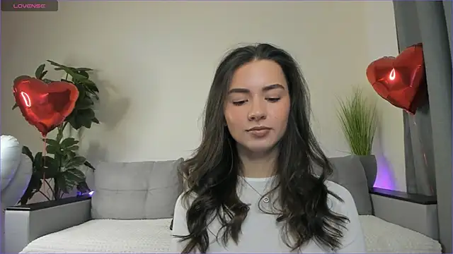 Snapshot of NicoleLuv chatting on February 2025 01:06:01 PM NicoleLuv online show from February 2025 01:06:01 PM