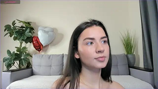 Snapshot of NicoleLuv chatting on March 2025 01:07:02 PM NicoleLuv online show from March 2025 01:07:02 PM