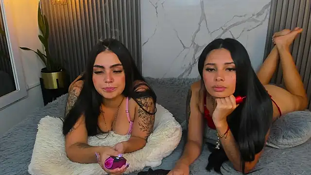 Snapshot of caliope_coralki chatting on January 2025 07:21:01 PM caliope coralki online show from January 2025 07:21:01 PM