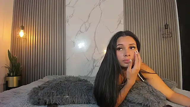 Snapshot of caliope_coralki chatting on February 2025 01:53:01 AM caliope coralki online show from February 2025 01:53:01 AM