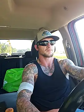 jtw14 online show from October 2025 09:04:01 PM