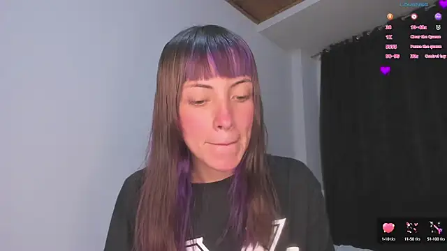 MiaGoth  online show from October 2025 11:05:01 PM