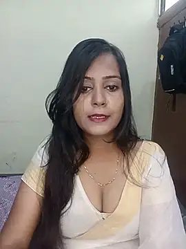 Snapshot of Miss-Riyasingh chatting on July 2026 05:14:01 AM Miss-Riyasingh online show from July 2026 05:14:01 AM
