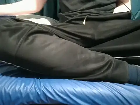 krissraw online show from November 2025 03:05:02 AM