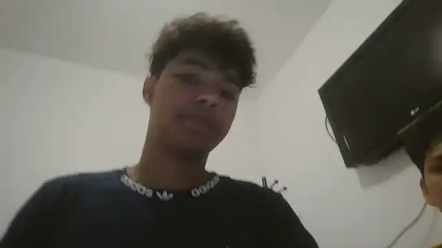 jonmaykolrose online show from December 2024 05:12:01 PM