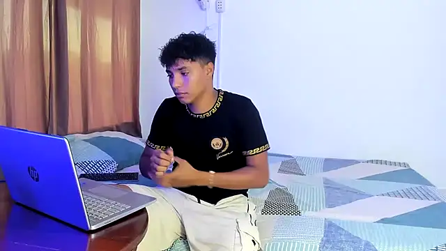 jonmaykolrose online show from January 2025 10:55:01 PM