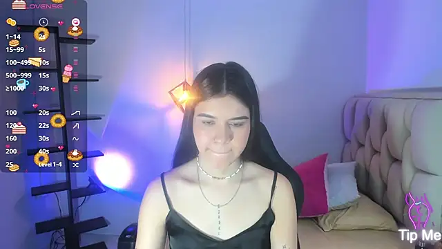 cassiehoward14 online show from September 2025 06:53:02 PM