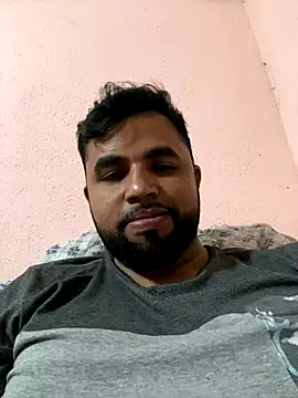 Snapshot of Sheik_z_o chatting on October 2025 06:14:02 AM Sheik z o online show from October 2025 06:14:02 AM