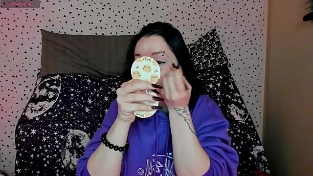 adell berry online show from February 2026 02:06:02 AM