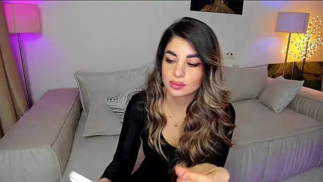 Queenofyouredreams online show from February 2025 03:24:01 AM