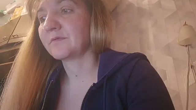 EstrellaWalters online show from April 2026 08:42:02 AM