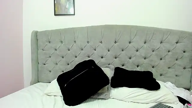 Valesskahall online show from December 2024 06:21:01 PM