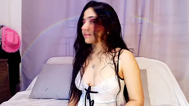 adara johnson   online show from October 2025 11:55:01 AM