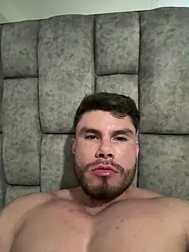 garageboy94 online show from February 2025 04:53:02 PM