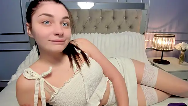 AngelinaWett online show from February 2025 09:43:01 AM