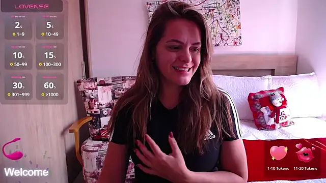 ParisW online show from December 2024 04:34:01 PM