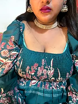 Ayesha mahi online show from October 2025 02:45:02 AM