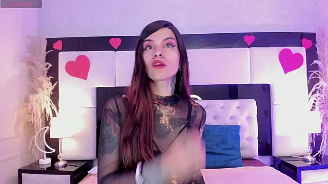 Maddissonlove online show from February 2025 01:06:01 PM