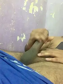 Snapshot of Sexy_king4 chatting on March 2025 12:59:02 PM Sexy king4 online show from March 2025 12:59:02 PM