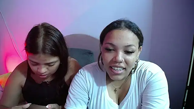 Snapshot of horny_babyss chatting on June 2026 11:40:02 PM horny babyss online show from June 2026 11:40:02 PM